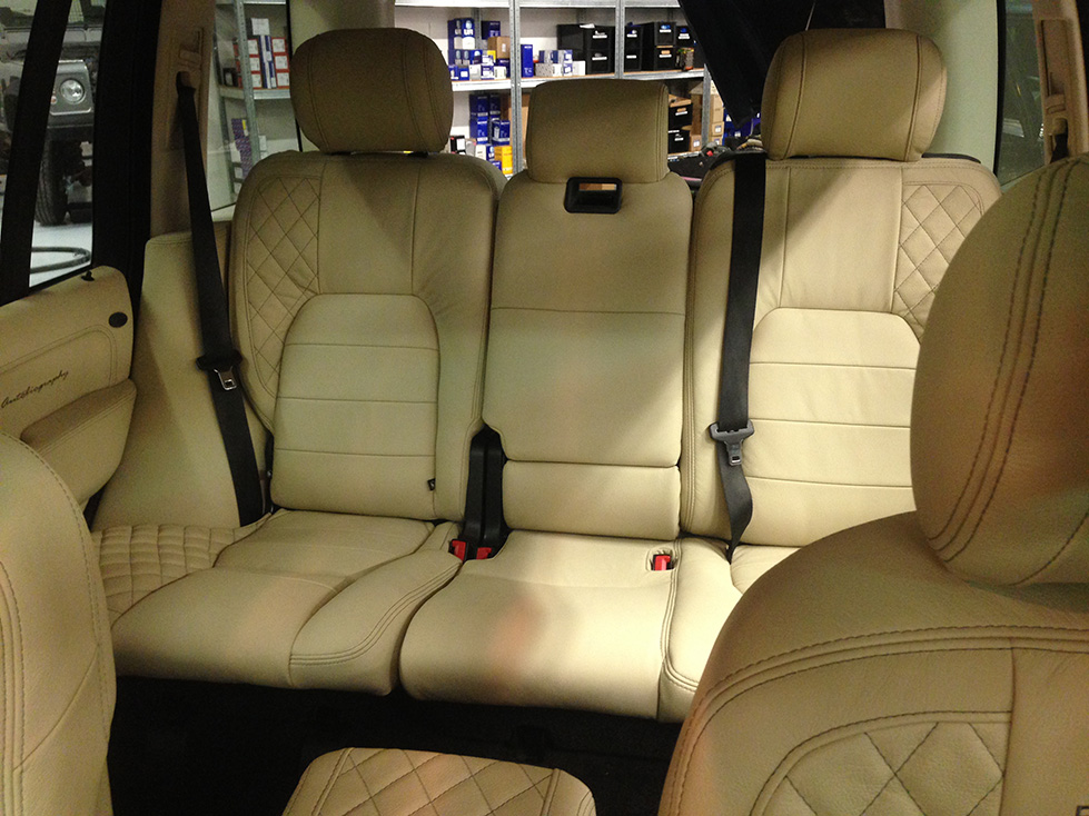 Range Rover L322 fra 2003 med Cream Leather, sportsrat og Piano lak